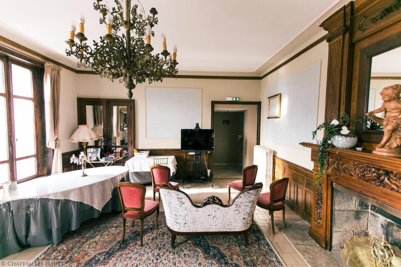 Chateau Les Hauts Appartamento Saint-Jean-le-Thomas Esterno foto